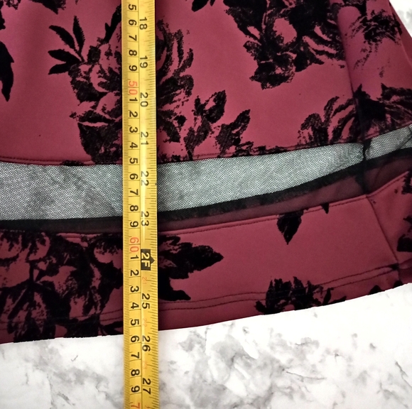 Faith & Joy Midi Skirt with Velvet Burnout Floral Print Size Medium - Picture 7 of 7